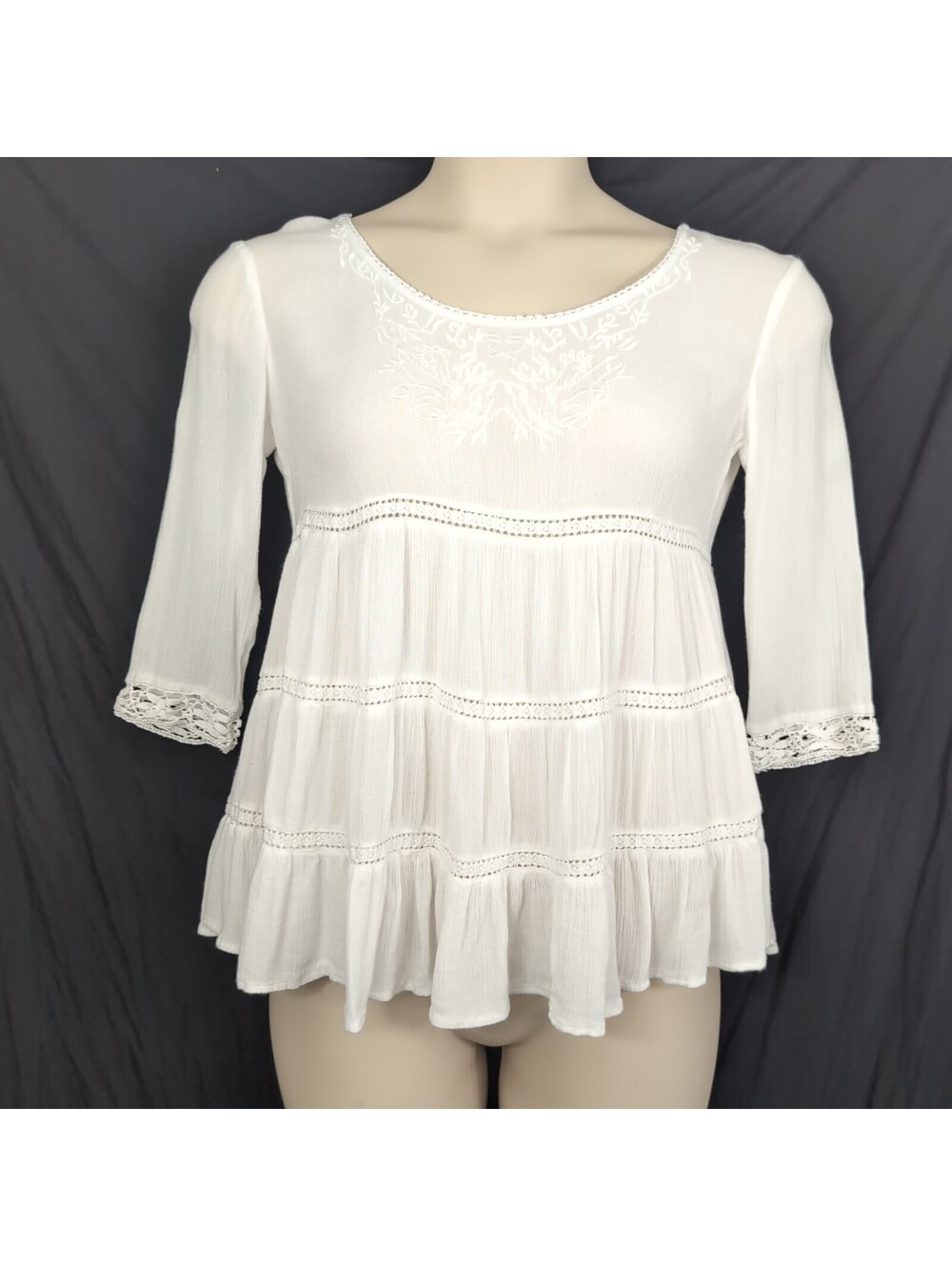 Japna Small S White Embroidered Scoop Neck Tiered Babydoll Peplum Blouse Shirt
